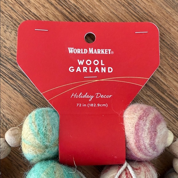 NWT World Market Colorful Marbled Wool Felt Ball & Natural Wood Bead Garland - Picture 4 of 17